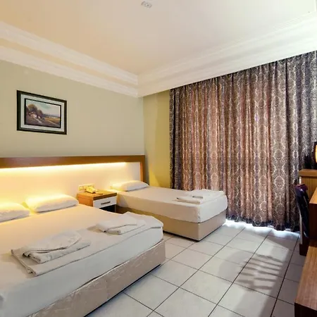 Best Beach Hotel 3* 알란야
