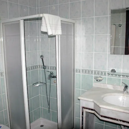 Best Beach Hotel 호텔 3*