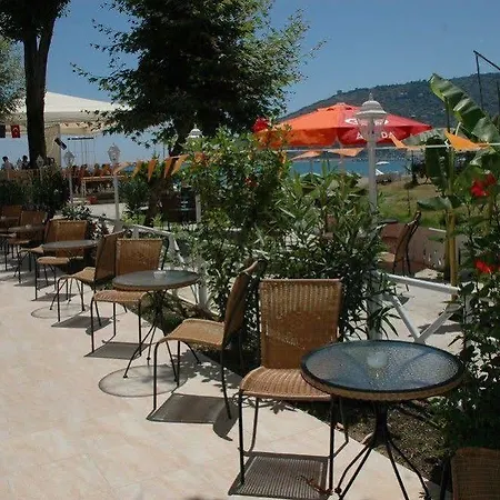 Best Beach Hotel 3* 알란야